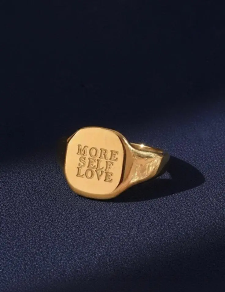 Bague gravée (more self love)